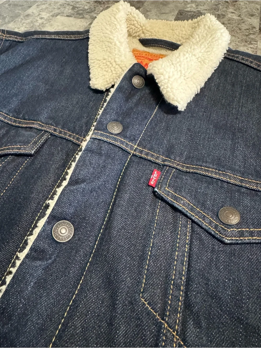 Levi's Dark Blue Denim Sherpa Collar Jacket - Picture 3 of 6